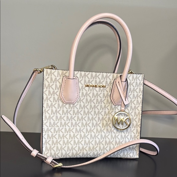 Michael Kors Pink and Cream Satchel with Gold Hardware - Picture 6 of 6